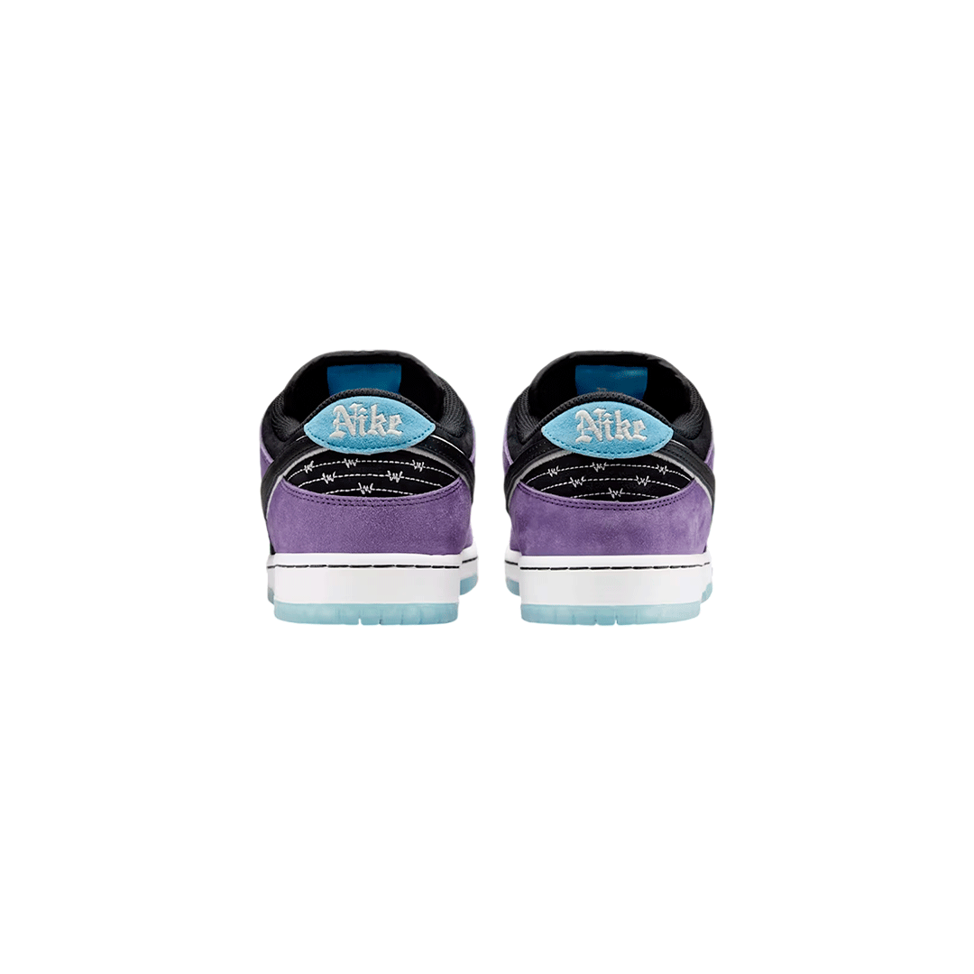 Nike SB Dunk Low "Hayley Wilson"