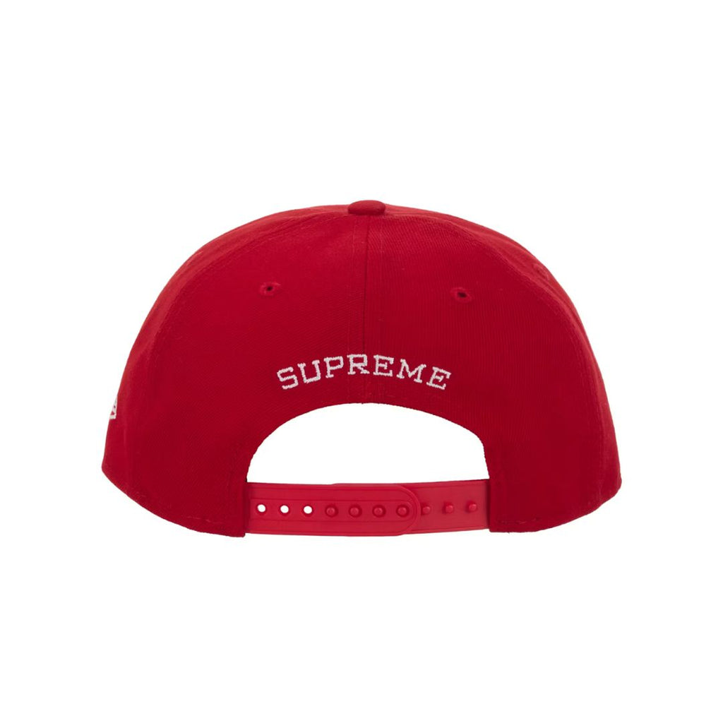 Supreme Gothic Outline